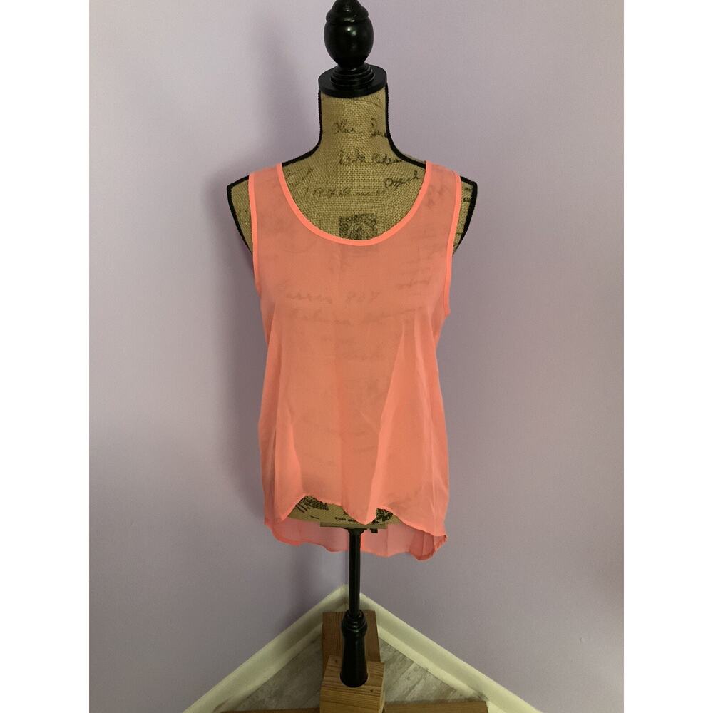 Elodie Sheer Salmon Sleeveless Hi-Low Top Size Medium